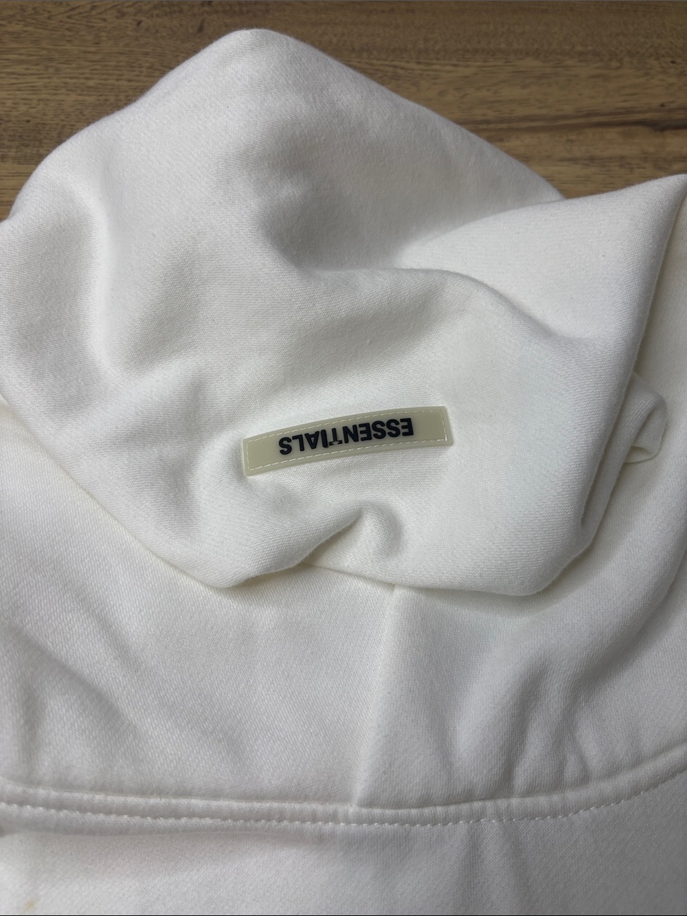 Men’s Essentials  Fear of God Oversized White Hoodie with Black Logo Size Small - Picture 4 of 9